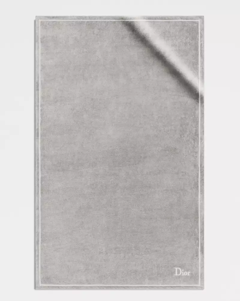 HYN01SDI1UC800_SBG_E01